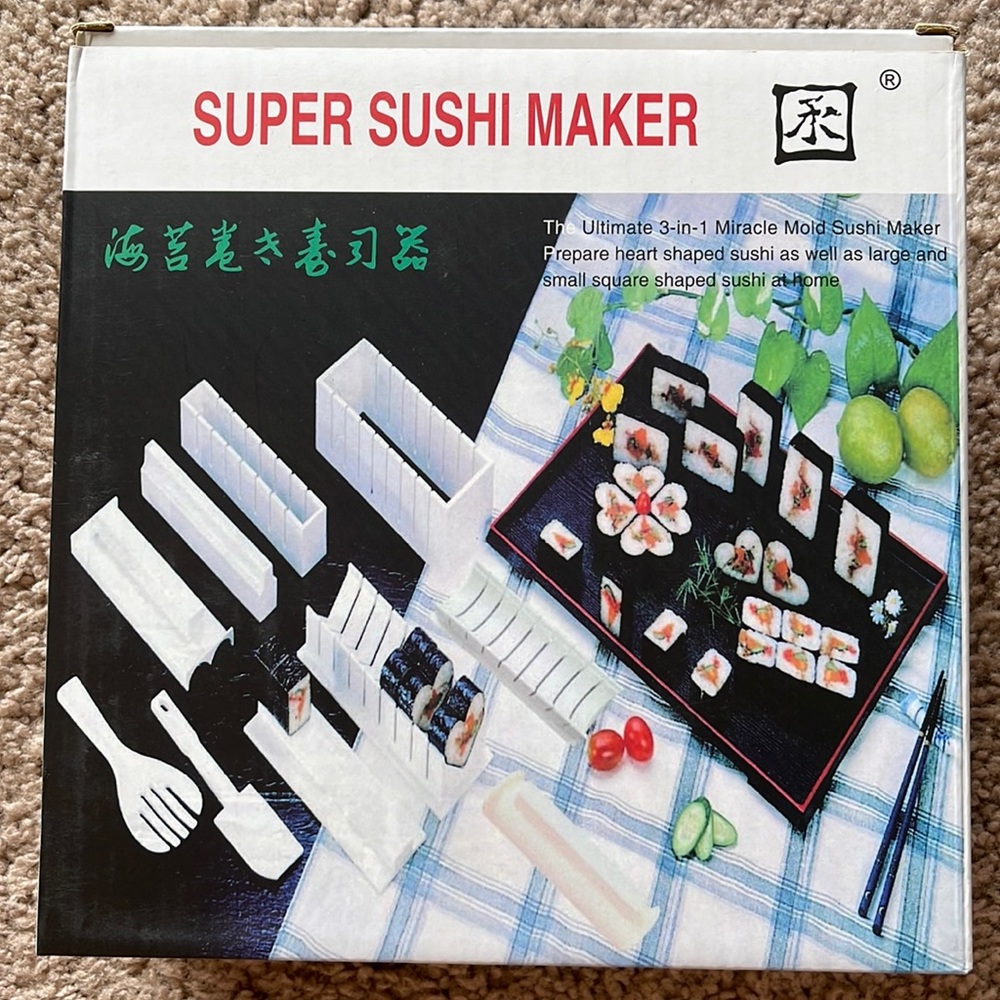 NIB Super Sushi Maker